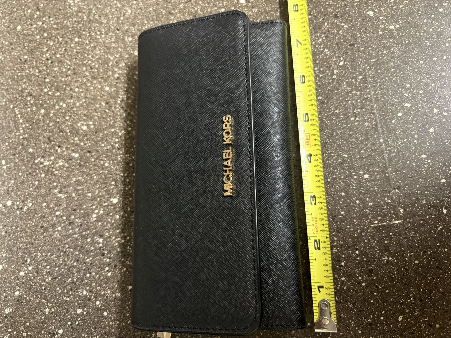 MK Wallet Woman 