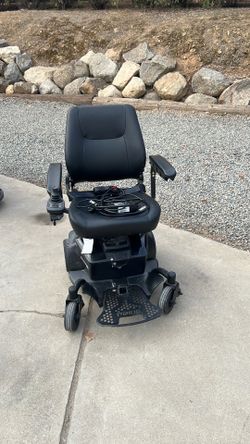 Power wheel chair