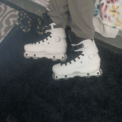 A60  Roller Blades