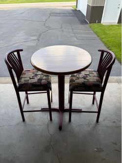 Wine Table and Chairs