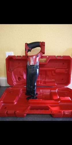 Milwaukee M18 fuel brushless cordless sawzall reciprocating saw in excellent working condition