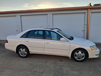 2004  Toyota Avalon