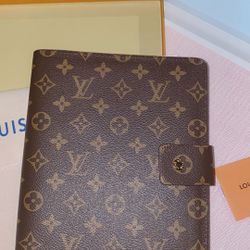 LV Notebook 