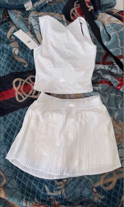 Alo skirt set