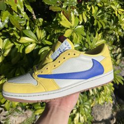 Travis Scott Jordan 1 Retro Low OF SP Canary