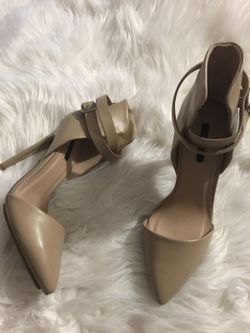 Nude Heels- tacones -Forever21