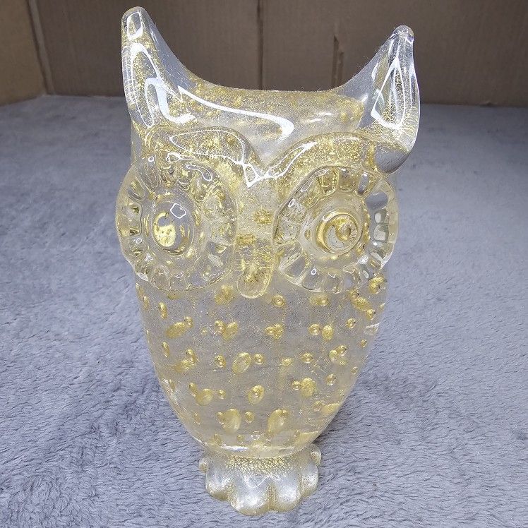 Murano Glass Owl Paperweight Controlled Bubbles