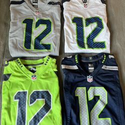 Seahawk Jerseys!!