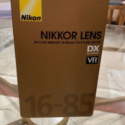 Nikkor Lens 16-85mm F/3.5-5.6G ED VR