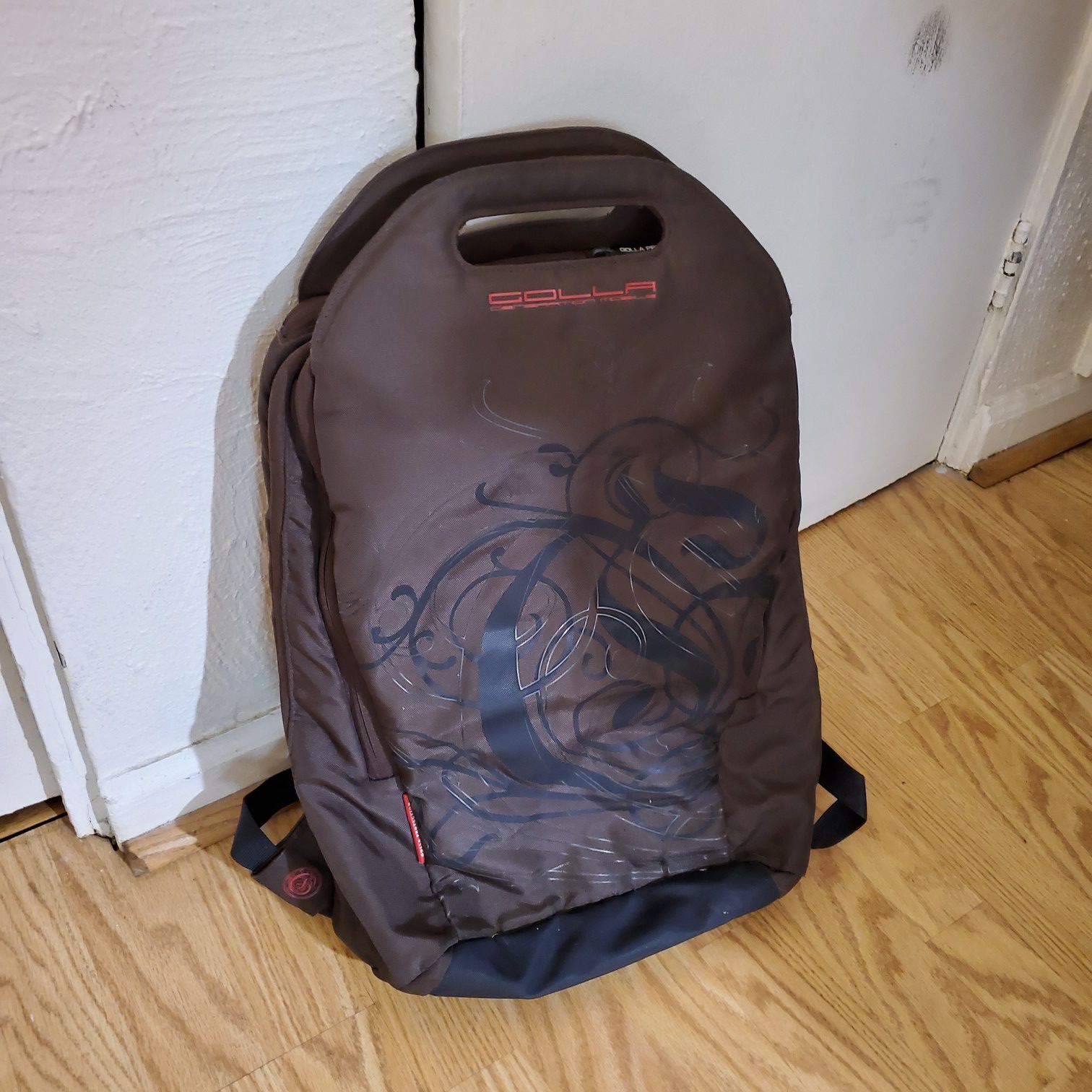 *** LIKE NEW *** Laptop backpack