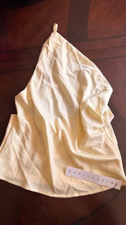 NWT Missguided Pastel Yellow Cowl Neck Halter Crop Top Open Back Strappy