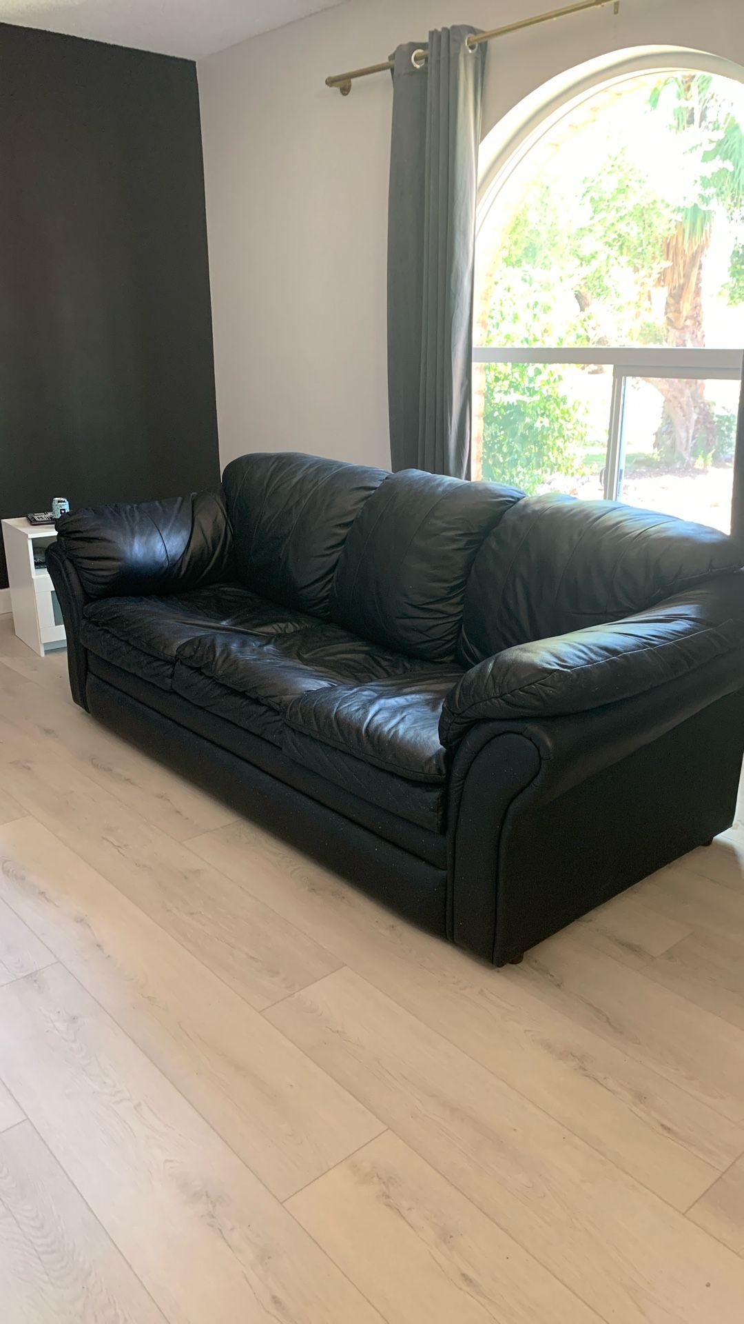 Free Black Leather Sleeper Sofa And Small White Entertainment Center