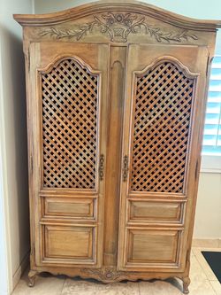 Armoire