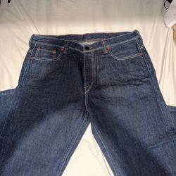 Men’s Denim Levies