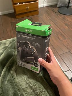 Xbox charging stand