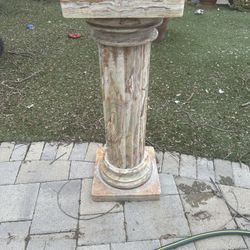 Beautiful Onyx Sculpture Stand 