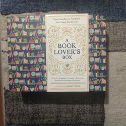 Book Lovers Box 