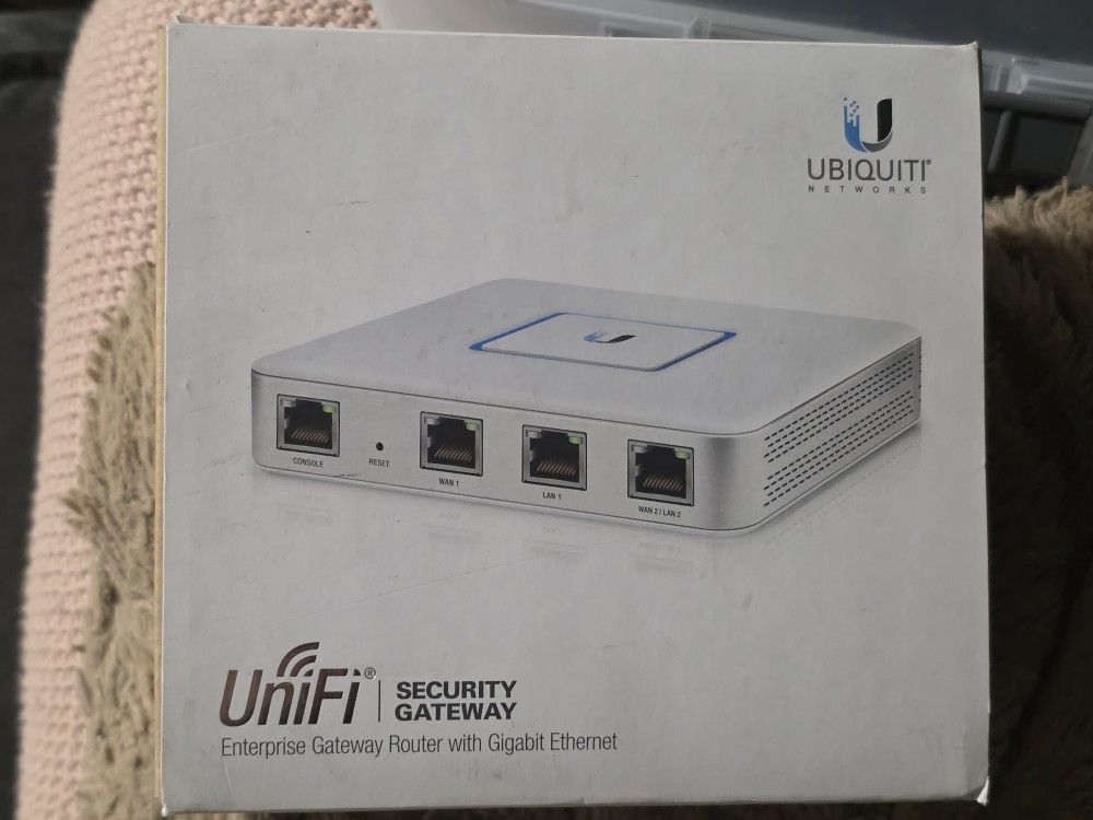Ubiquiti UniFi Security Gateway (USG)
