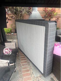 Full size box spring
