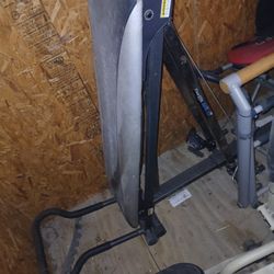 Workout Equipment It's old It's Just Been Sitting Here I Wanna Get Rid Of It If Anyone Wants It 