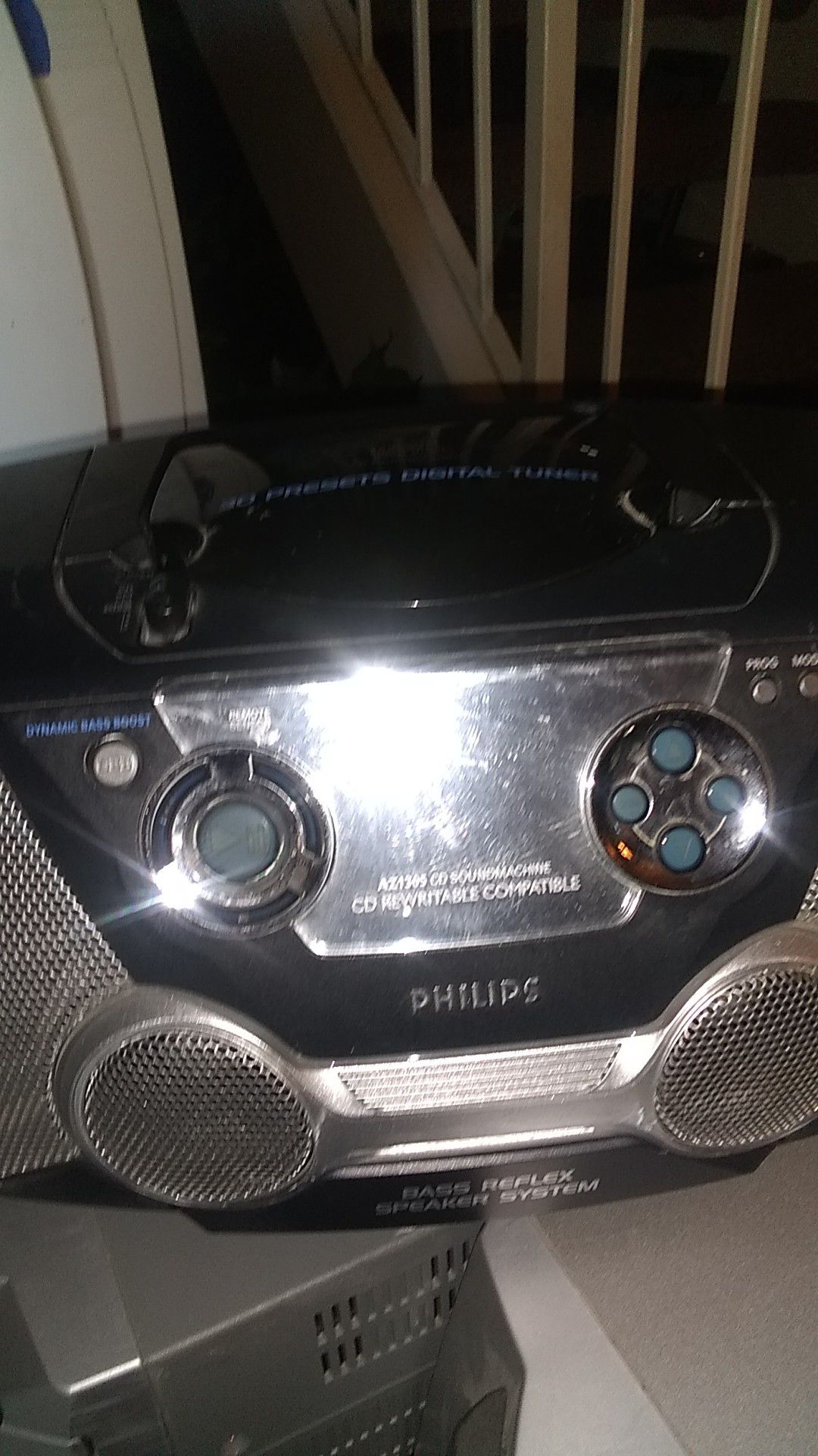 CD and Radio Player (Philips)