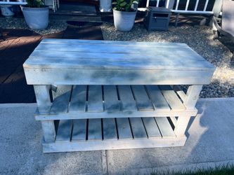 Wood shoe rack