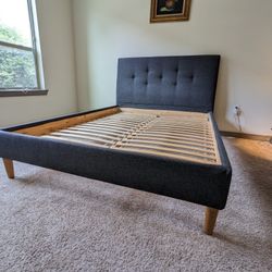 Offerup queen deals bed frame