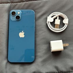 Apple iPhone 13 128GB Unlocked 
