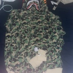 Green camo bape hoodie