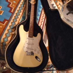 Cort SP-3 Electric Guitar And Case