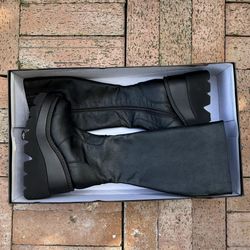 NWB DEMONIA Shaker-100, Women’s 6