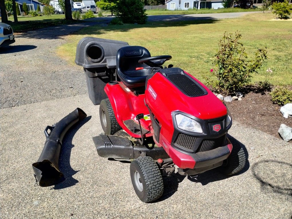 SOLD Pending Pickup Riding Lawn Mower With Bagger Craftsman T3000 for