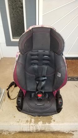 Booster Seat with harness!