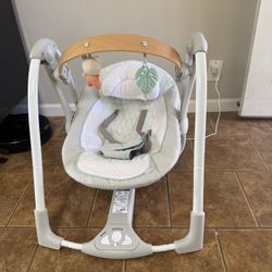 Ingenuity Cozy Spot Portable Baby Swing