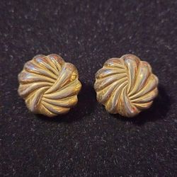 Vintage Clip On Earrings 