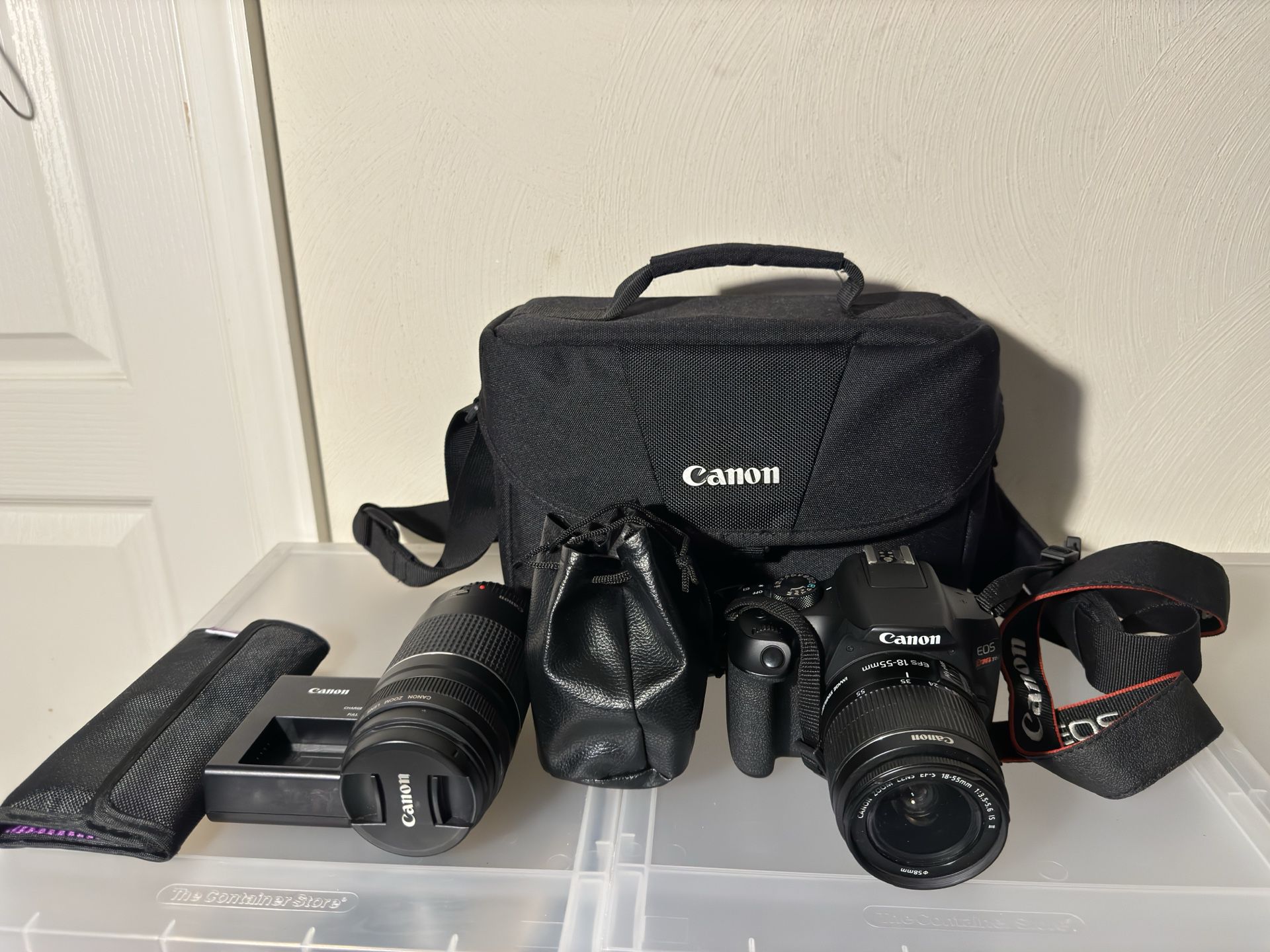 Canon EOS Rebel T6 w/ 18-55mm & 75-300mm lenses