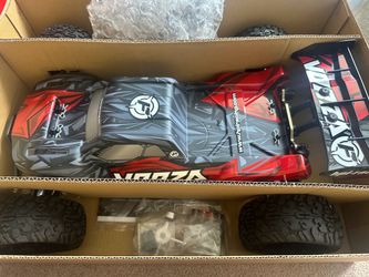 HPI Vorza Flux 1/8 scale brushless RC truggy, 6S