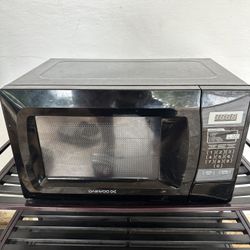 Compact Microwave 