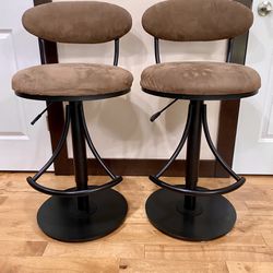 Counter Height Stools (Adjustable)