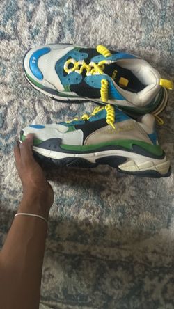 Balenciaga Triple S light grey multi