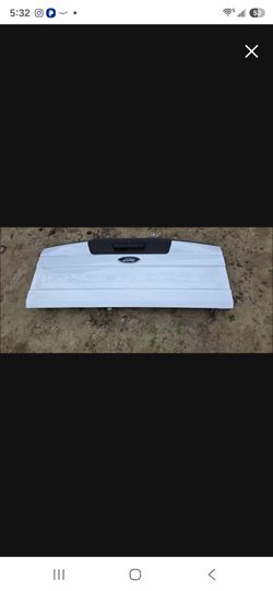 2017-2022 Ford F250 Tailgate Complete With Camera New Take Off.