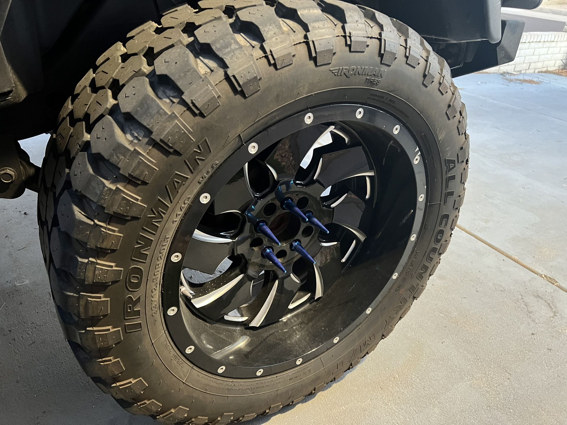 Fuel Wheels 20inch 5x5 5x4.5 33 Inch Tires Jeep Truck