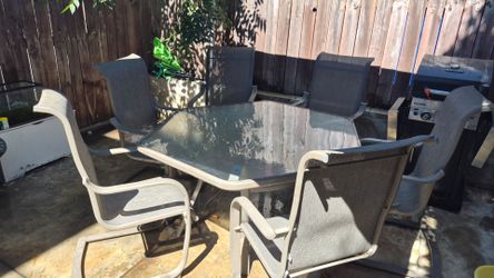 PATIO TABLE