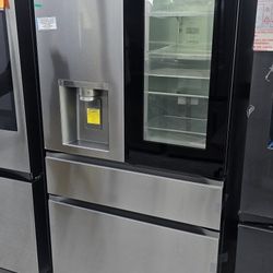 New Refrigerator Refrigerador  nuevo 
 Warranty Garantia Por Escrito 20 años 
Garantizando cada producto que vendemos 