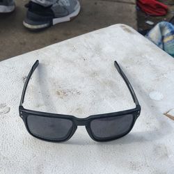 Holbrook Oakley's 