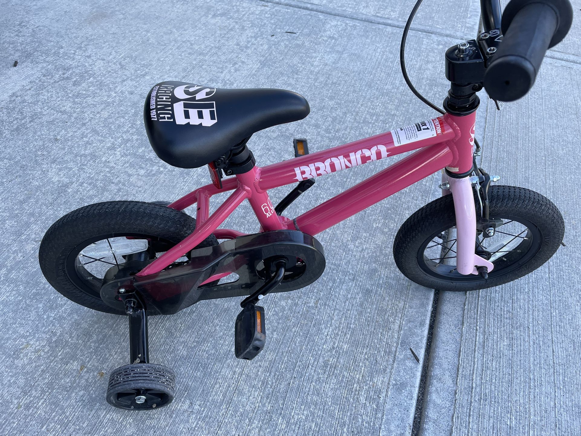 SE Racing Bronco 12 Kids BMX Bike Pink for Sale in Carmel IN