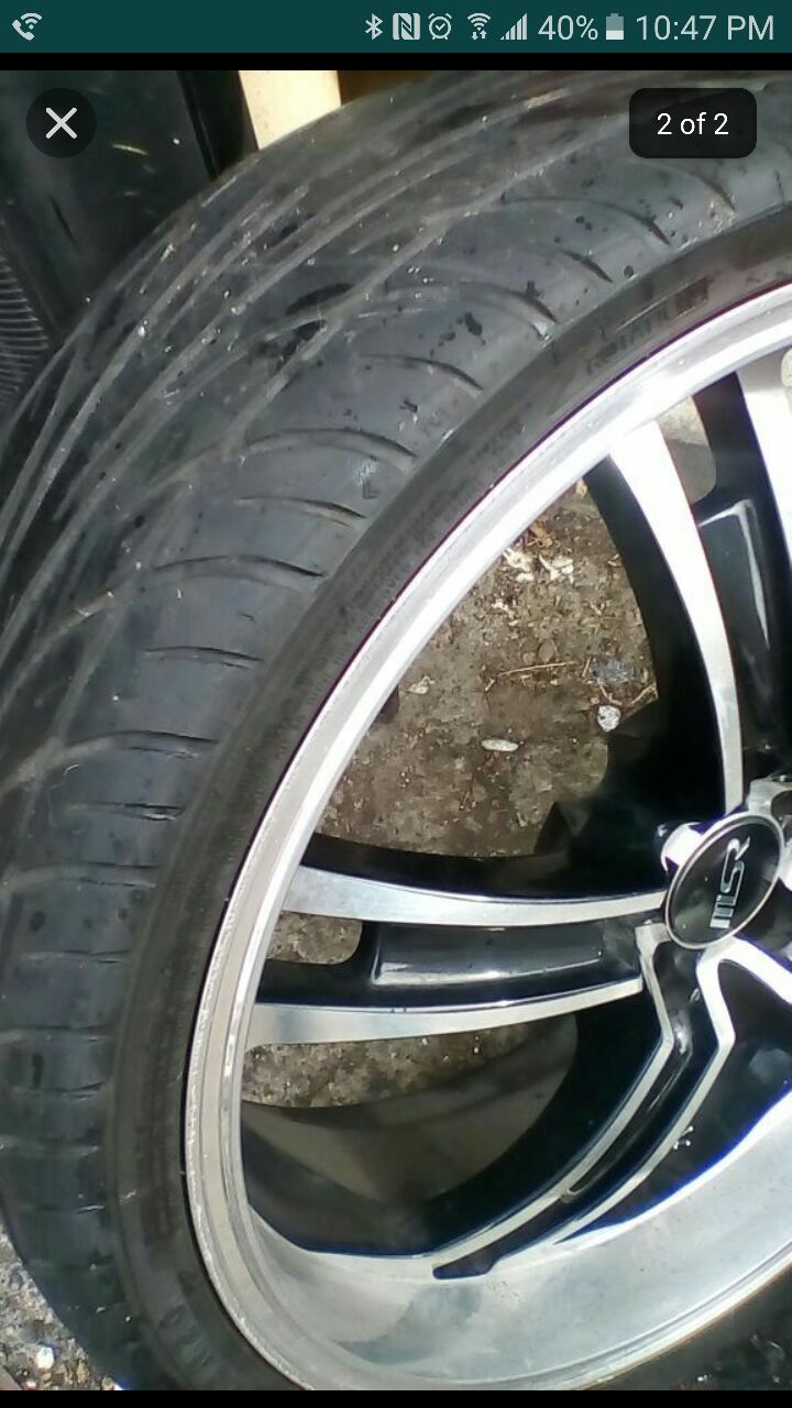 4 20' inch low profile tires without rims $100.00 obo size tire is 225/35zR20