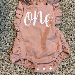 One Outfit 
