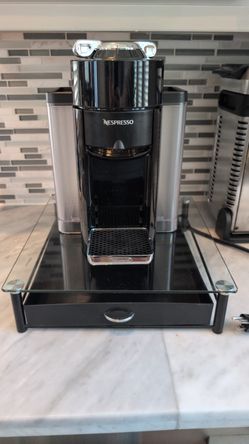 Nespresso Vertuo Coffee & Espresso Machine by De'Longhi (ENV135)