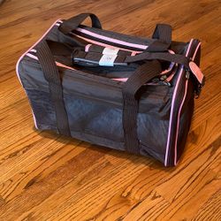 NEW THE ORIGINAL SHERPA DELUXE TRAVEL PLANE CAR SMALL DOG  CAT CARRIER